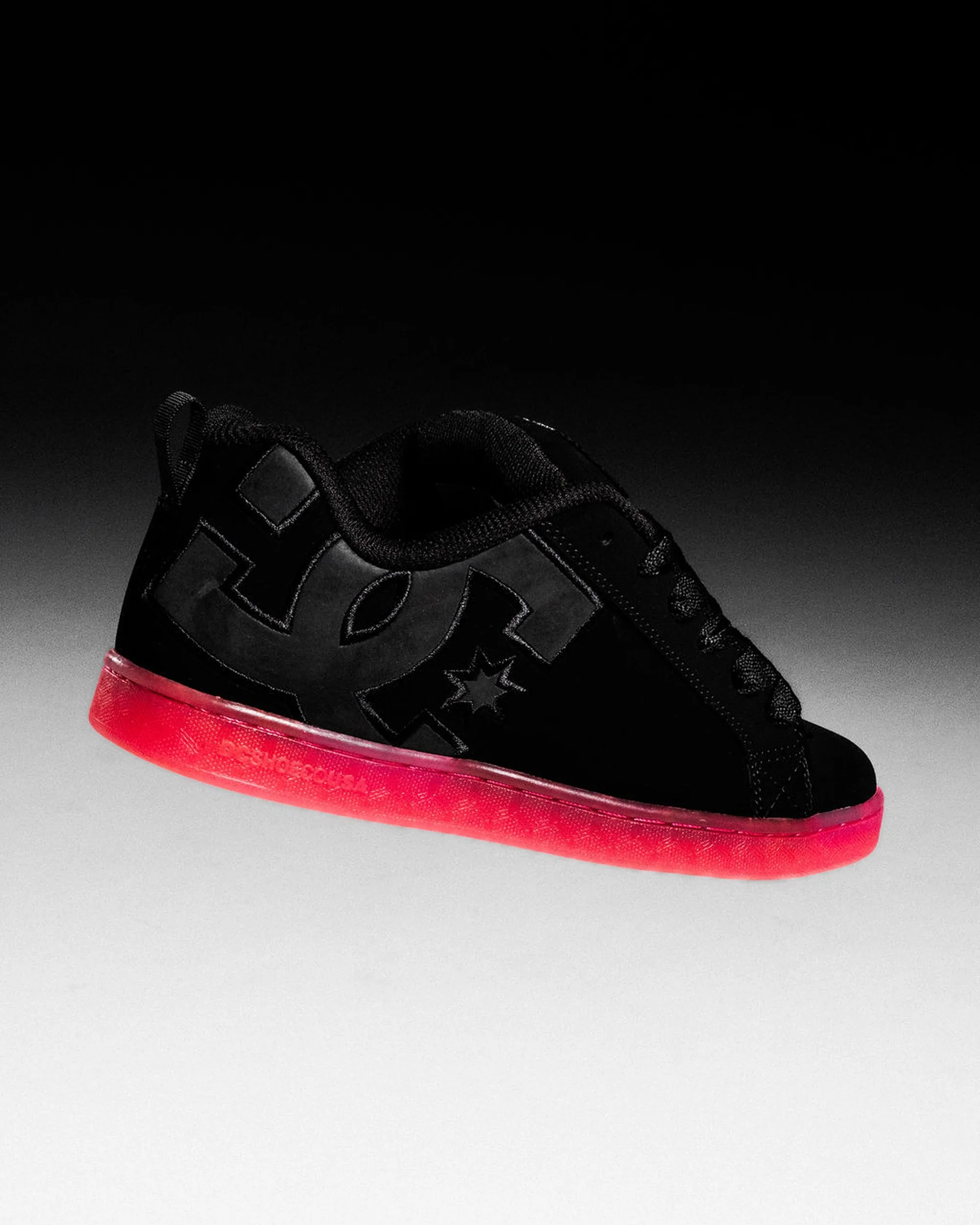 Womens Court Graffik Skate Shoes - Image 2