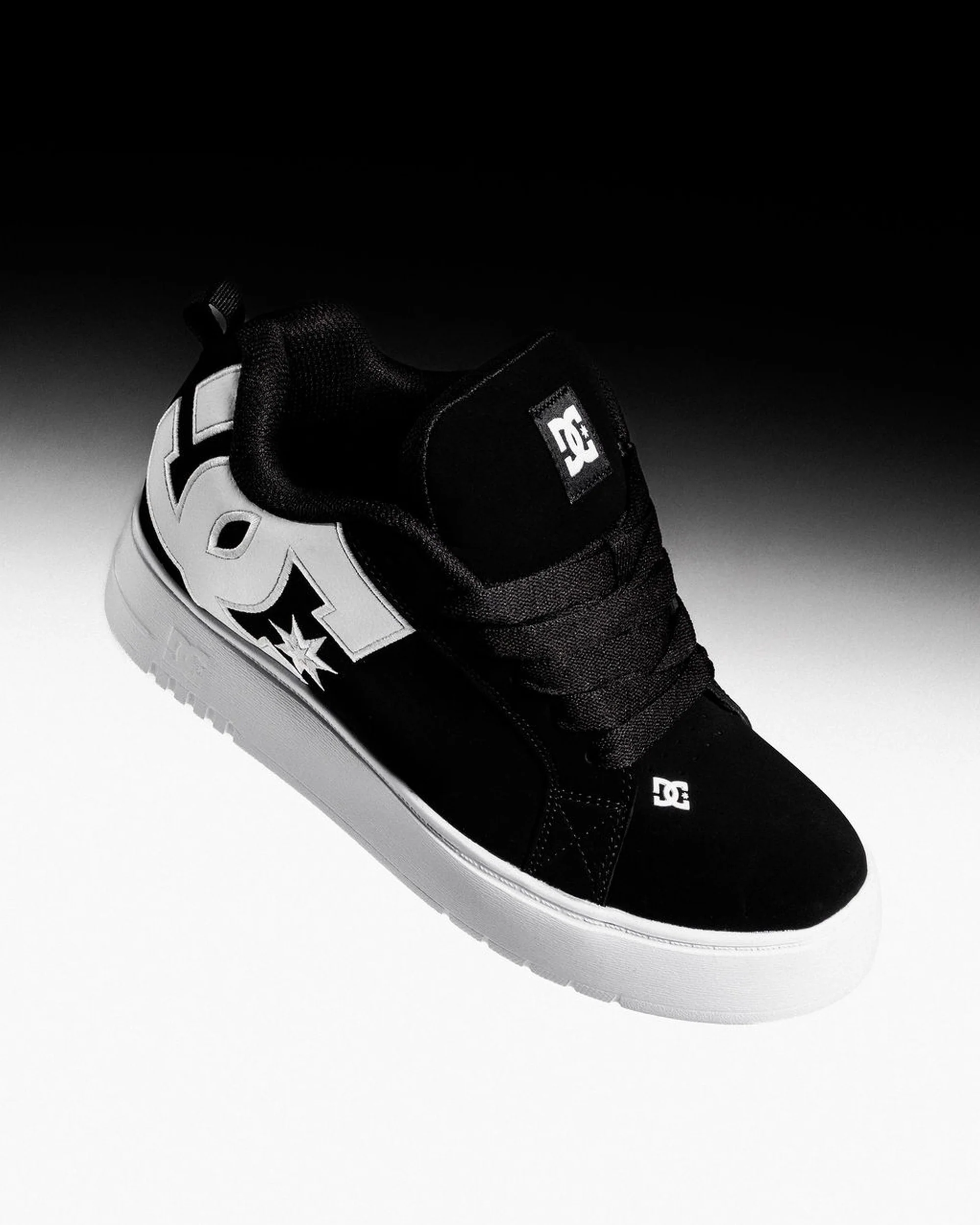 Womens Court Graffik Sneakers