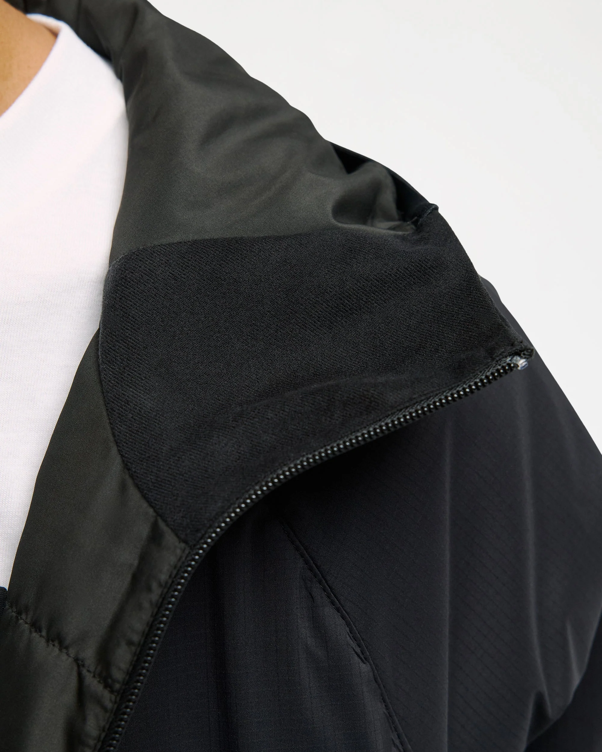 Mens Storm Division Insulated Jacket - Image 6